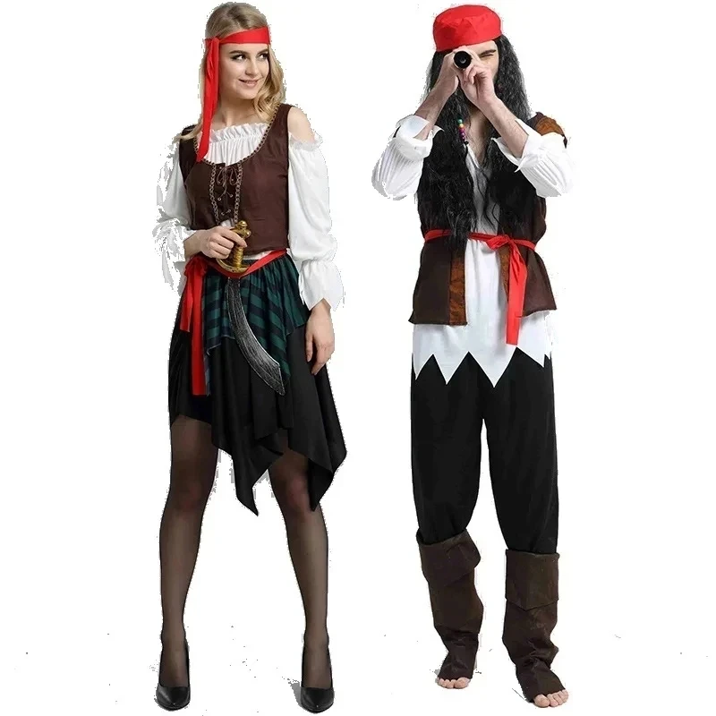costume pirate femme avec vĂȘtements assortis