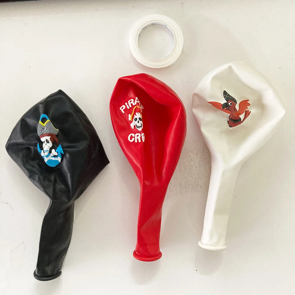 Lot de ballons d'anniversaire avec motifs de pirate et perroquet
