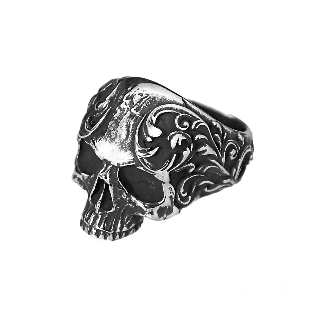 Bague en acier inoxydable avec motif tête de mort