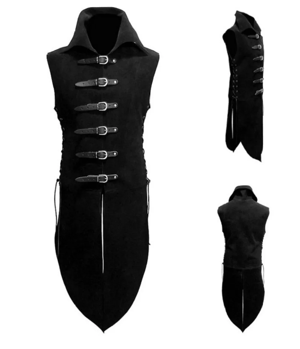 Tunique De Pirate Noir portée par un modèle lors d'un événement