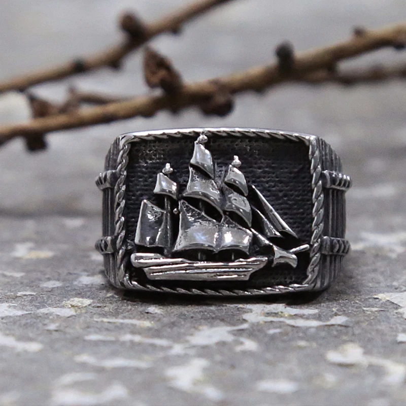 bague de pirate design navire avec finition en acier inoxydable